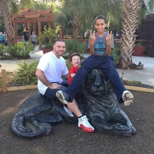 Meet your Posher, Ronald